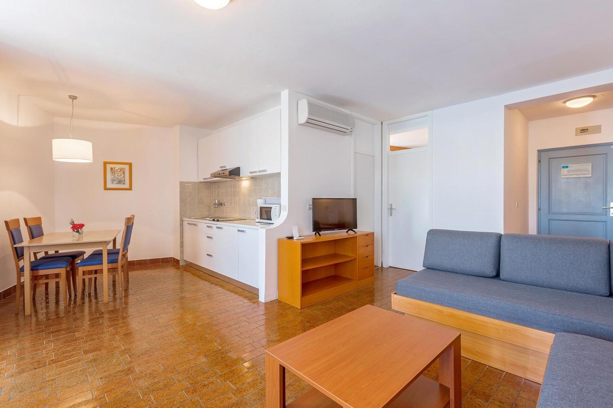 Maistra Select Riva Apartments Врсар Экстерьер фото